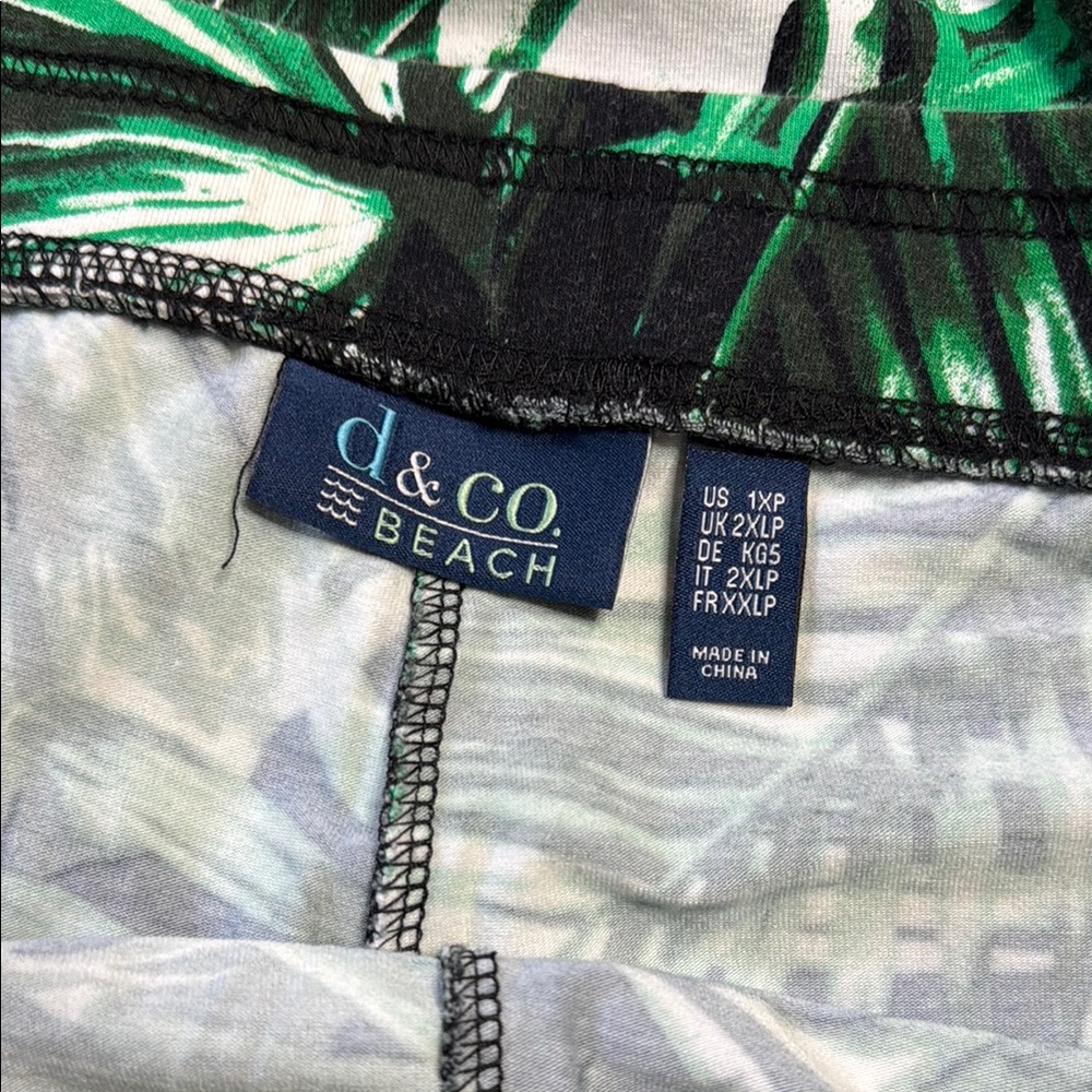 Women's Capri Pants Boho Leafy Green Print Wide Leg Capris 1XP - Picture 2 of 8